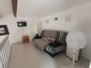 TV - Duplex apartment with secure parking - 5 guests (Argelès-sur-Mer)