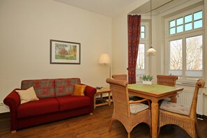 Dining - Vrbo Property (Ostseebad Kühlungsborn)