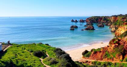 "Orange Tree Villa Alvor - South - Facing Family Villa with Private Poll"