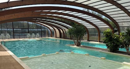 Cosy cottage on Lac Parentis / Biscarosse with heated pools