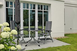 Outdoor dining - Vrbo Property (Heiligendamm)