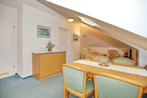 Dining - Vrbo Property (Ostseebad Kühlungsborn)