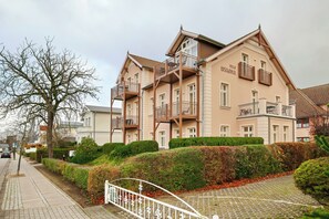 Exterior - Vrbo Property (Kühlungsborn)