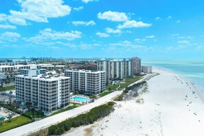 Exterior - Creciente 506S Beachfront 2B/2B Island Vacation Condo, Gulf View, Resort Pool (Fort Myers Beach)