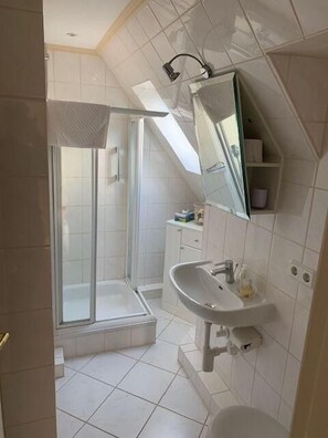 Bathroom - Vrbo Property (Sylt)
