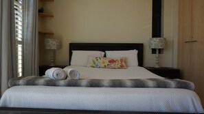 2 bedrooms - Seaside Apartment at Big Bay Beach (Cape Town)