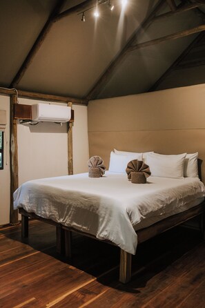 Family Chalet, River View - Muchenje river lodge  (Katima Mulilo)