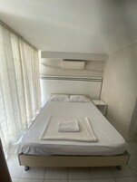 Basic Double or Twin Room, 1 Bedroom | Free WiFi