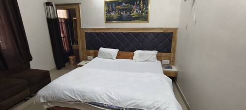 Vidisha Rajawat Khari Phatak Road