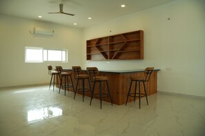 Doppia Deluxe, balcone, vista giardino | Interni