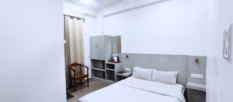 CITRINE HOTEL