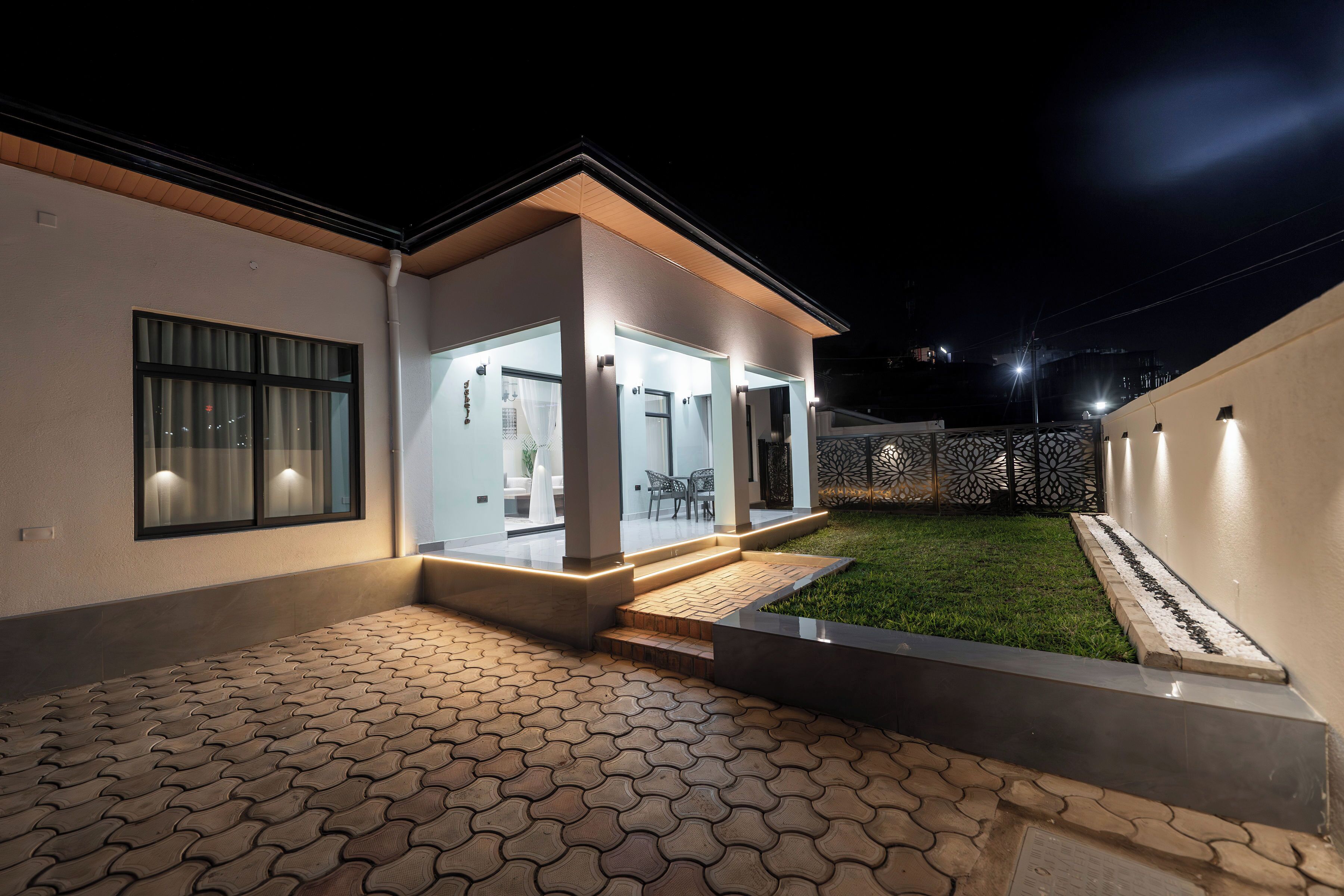 Executive Villa, Balcony, Mountain View | Terrace/patio