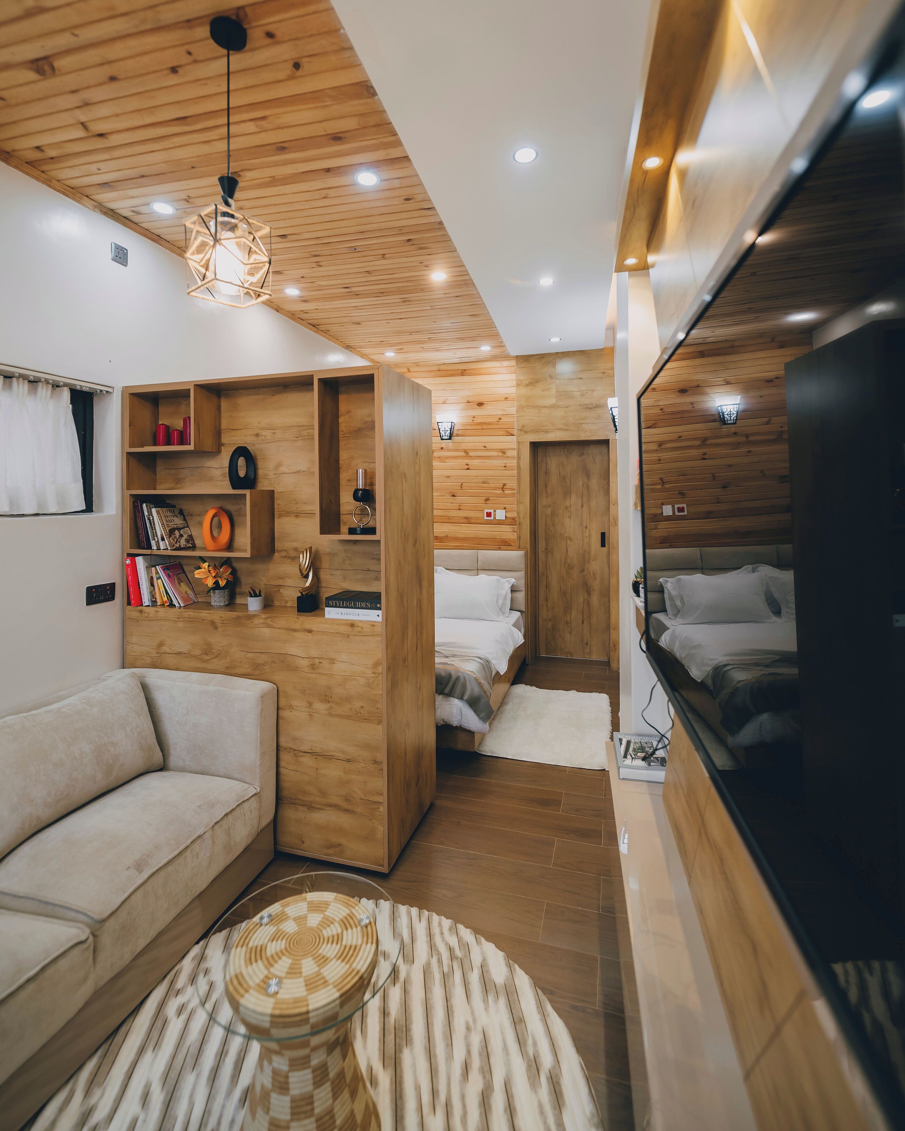 Luxury Studio, Balcony, Mountain View