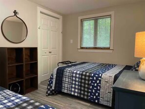 3 chambres, accès à Internet, literie fournie