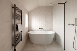House - Woldside - Luxury Property Sleeps 10 (York)