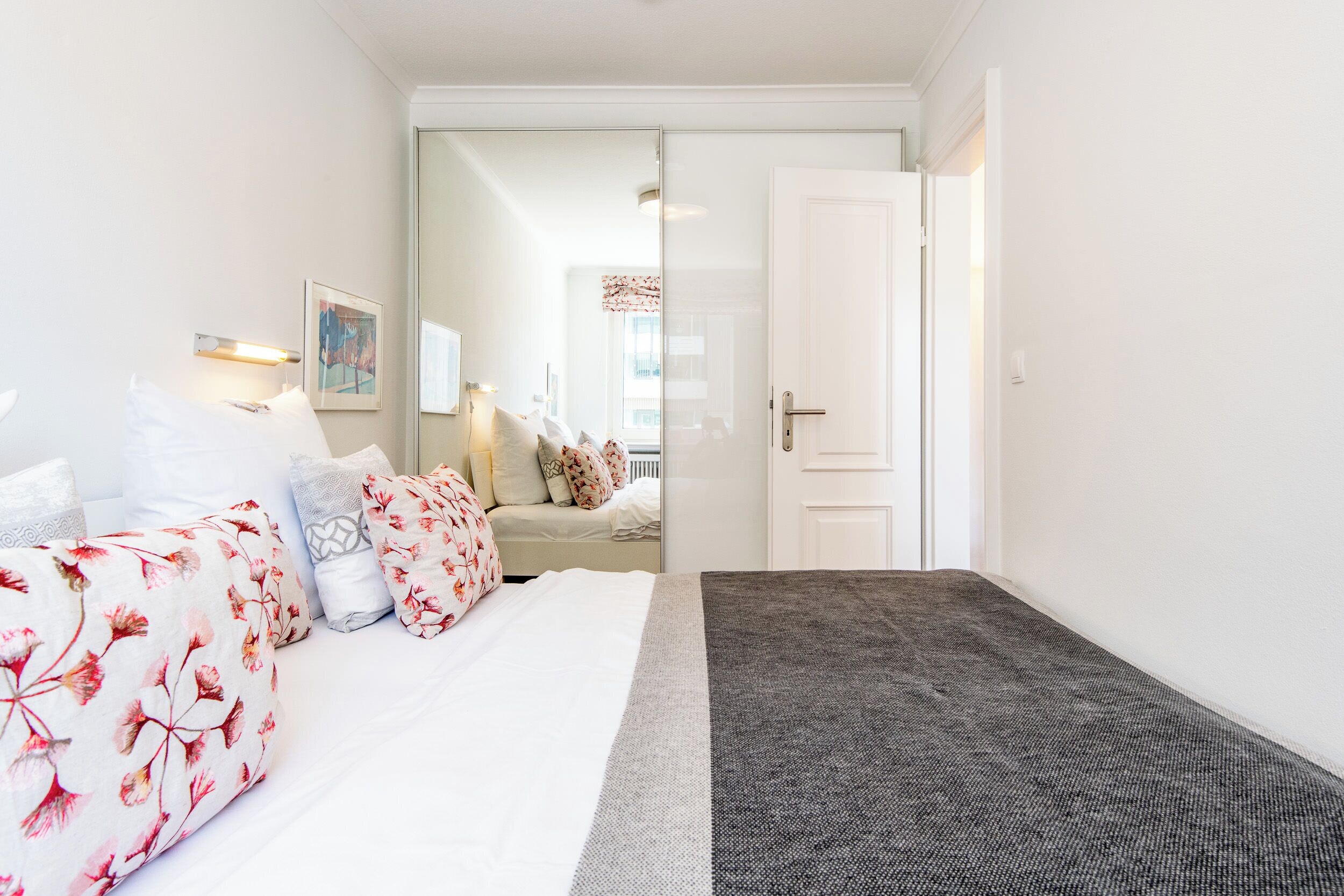 1 chambre, fer et planche à repasser, Wi-Fi gratuit, draps fournis