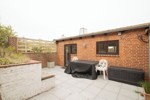 Outdoor dining - Vrbo Property (Hörnum (Sylt))