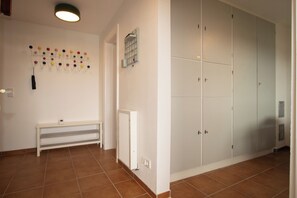 Interior - Haus Süderoog in Hörnum offers 80 m² of space for up to 4 people with 2 bedrooms. (Hörnum (Sylt))