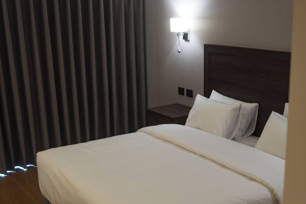 Deluxe Double or Twin Room, Pool View