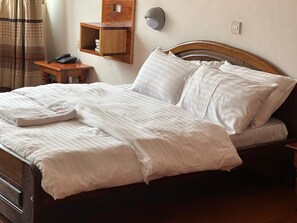 Deluxe Double Room, City View - FLIGHT MOTEL (ENTEBBE)