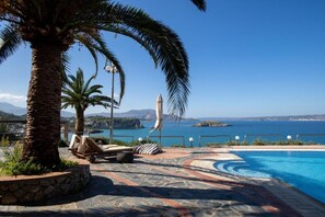 House - Crete Thea Beachfront Escape With Pool Seaviews (Apokoronas)