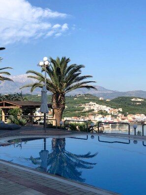 House - Crete Beachfront Sunkiss Panoramic Views Pool (Apokoronas)