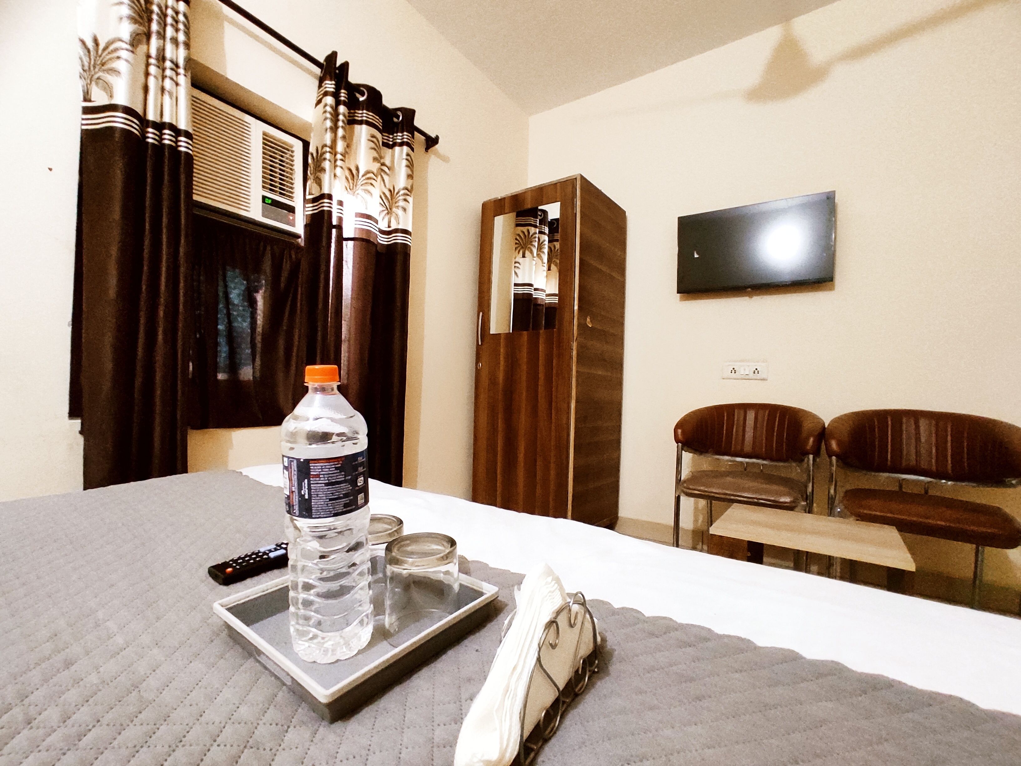 ห้องเบสิกดับเบิล | โต๊ะทำงาน, พื้นที่ทำงานแบบใช้แล็ปท็อป, Wi-Fi ฟรี