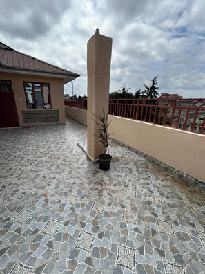 Property grounds - The PentHouse (Rungiri)