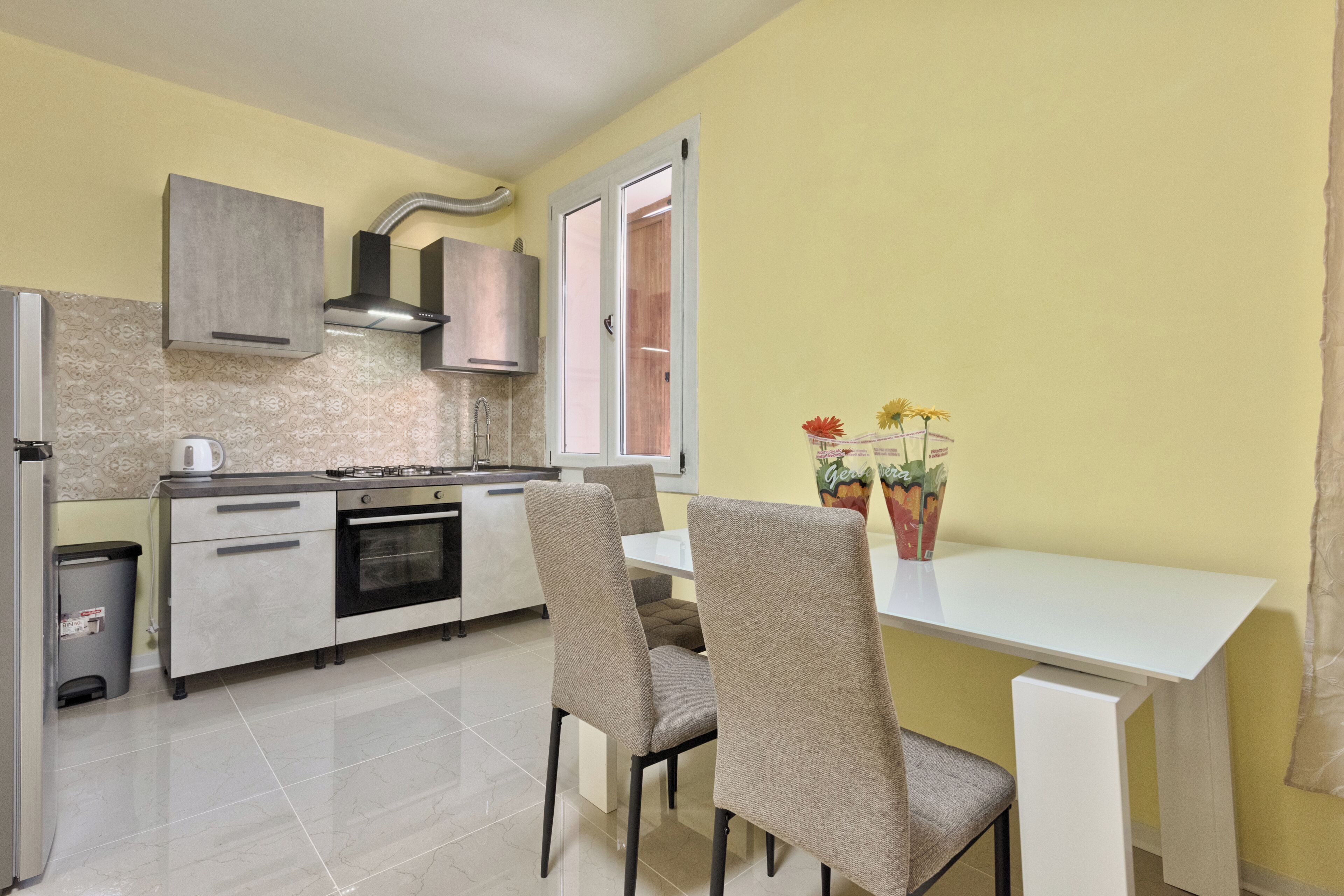 Comfort Double Room, Patio | Private kitchen | Fridge, microwave, oven, dishwasher