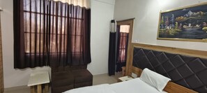 Room - Rajani Bareilly Sindhu Nagar (Bareilly)