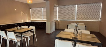 Amazinn Hotel