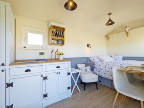 1 Schlafzimmer, WLAN, Bettwäsche