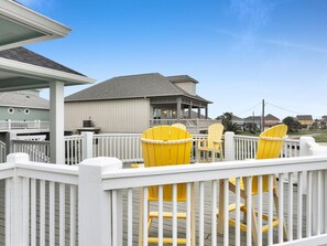 House, 2 Bedrooms | Terrace/patio - Hanging Loose 2 Bedroom Home (Port Bolivar)