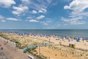 Una playa cerca