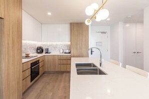 Fridge, microwave, oven, stovetop - Solaris 509: 2  BR, 1  BA Apartment in Forster, Sleeps 4 (Forster)