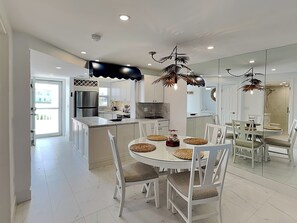 Dining - Pointe South 103 | Stunning Views + Pool (Fort Myers Beach)