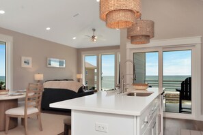 Interior - ☀️ Short Walk to Beach - Amazing Views - Sand Pearl ☀️ (St. Joe Beach)