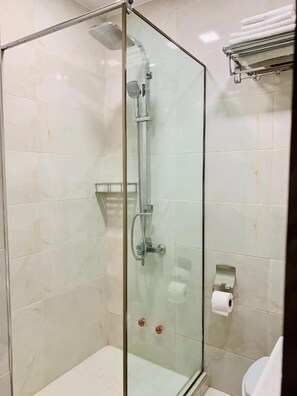 Hair dryer, towels - Old Tsereteli (Batumi)