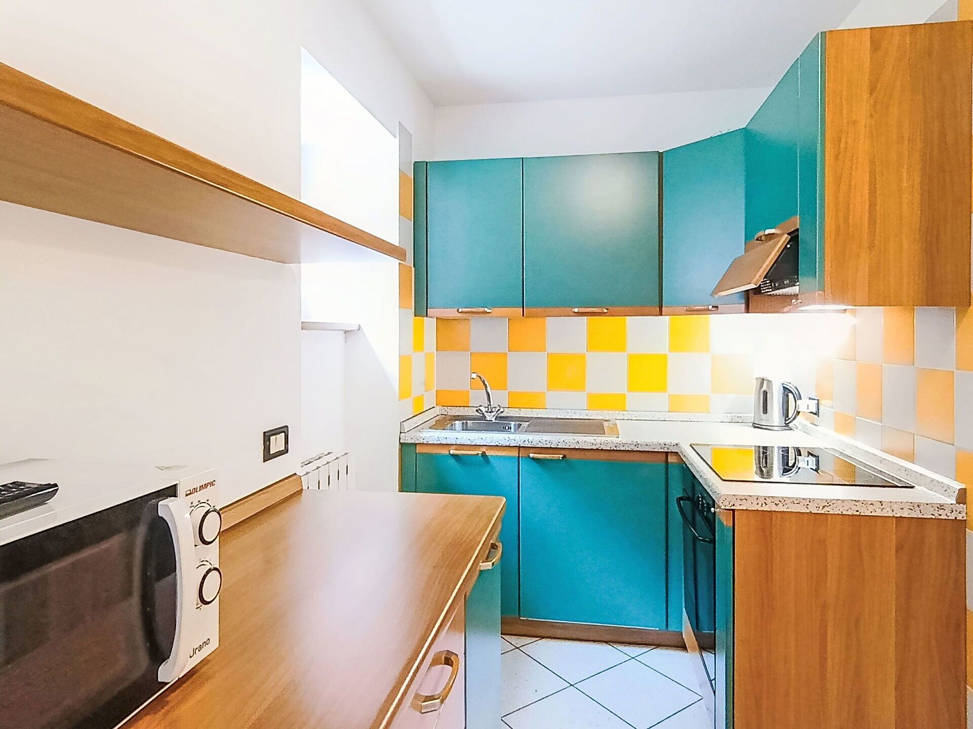 Microwave, oven