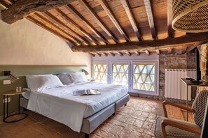 2 camere, culla da viaggio, Wi-Fi gratuito