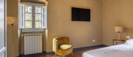3 habitaciones, cuna de viaje y wifi gratis