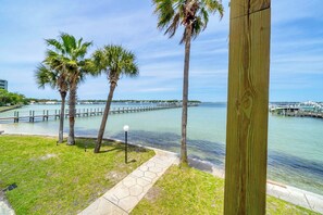 Property grounds - Bayfront Escape | Poolside Condo | Beach Access Across the Street (Fort Walton Beach)