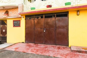 House | Reception - Saver Doublewellbing (Bhubaneshwar)