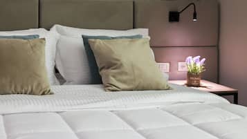 In-room safe, desk, laptop workspace, blackout curtains