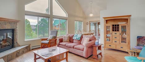 House (3 Bedrooms) | Front of property