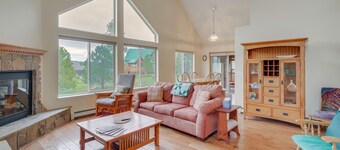 Walk to Trails! Pagosa Home w/ Patio + Views