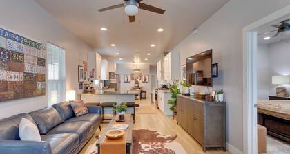 Walk to Norman Hot Spots: Family-friendly Home!