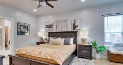 Large Family Compound! Walk to Norman Hot Spots