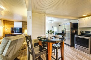 House (1 Bedroom) | Interior