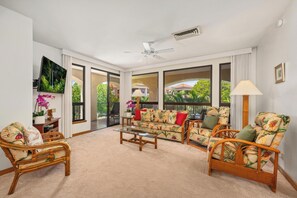 Smart TV - Hilton Pool Pass for 2026 and Golf Discounts.  216 Shores at Waikoloa (Waikoloa Beach Resort)